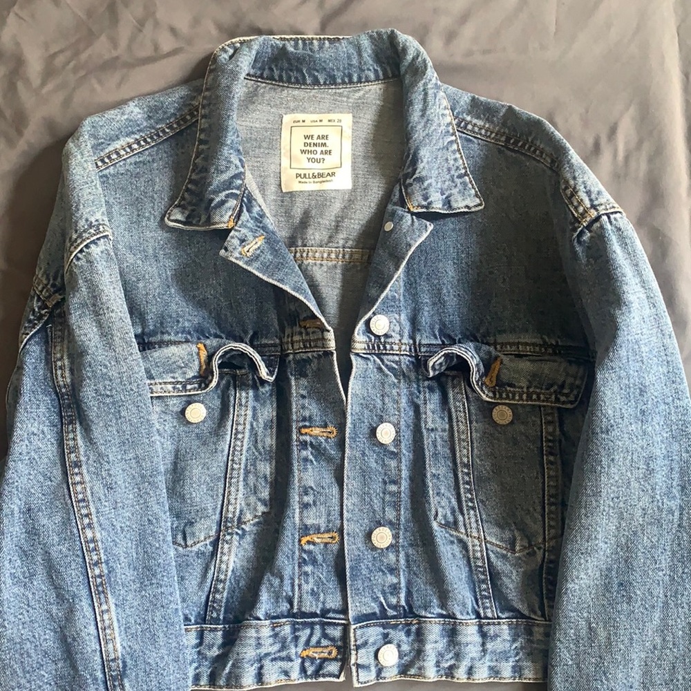Pull and Bear cropped denim jacket